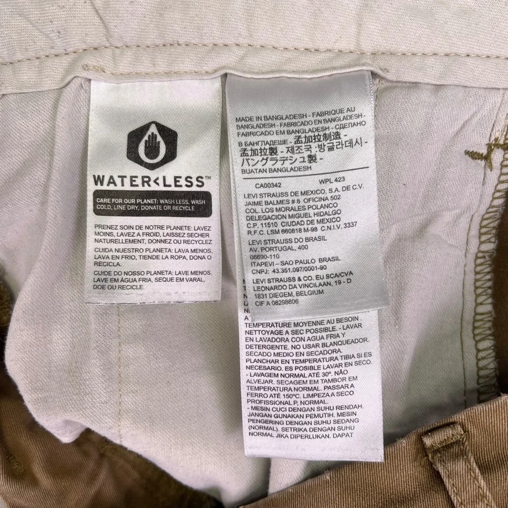 Levi's Men's Chinos in Mustard